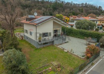 Casa all\'aperto - Villa Via Ten Giuseppe Lionelli Mendozza
 
44, Monvalle - foto 4