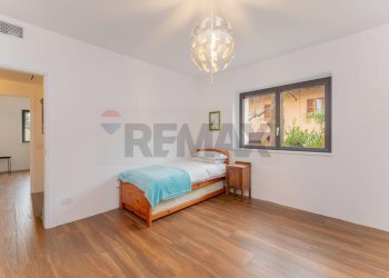 Camera / camera da letto - Villa Via Ten Giuseppe Lionelli Mendozza
 
44, Monvalle - foto 49