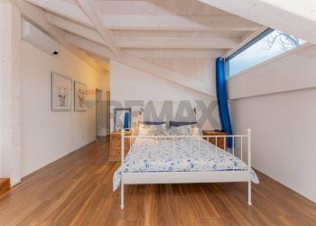 Camera / camera da letto - Villa Via Ten Giuseppe Lionelli Mendozza
 
44, Monvalle - foto 71