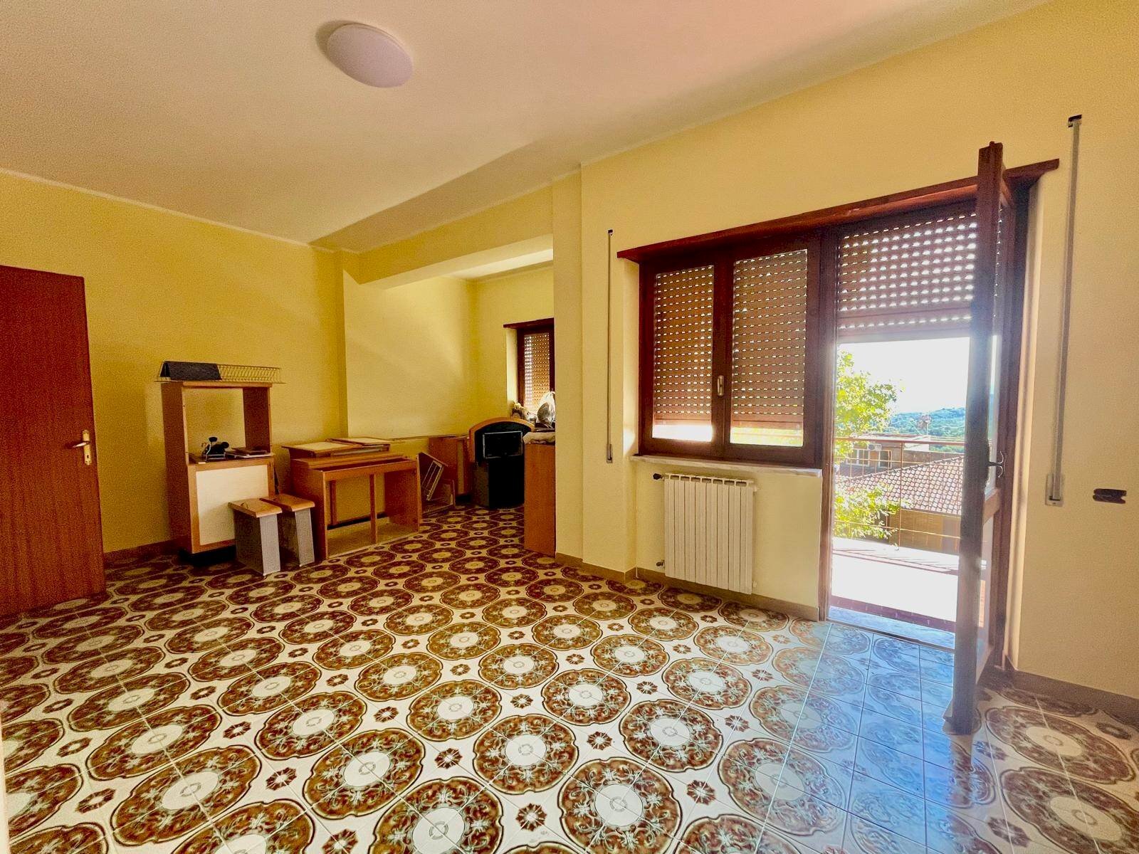 Four-room apartment Serrone - photo 3