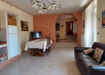 Foto 7 - Casa indipendente contrada gaudiciello
51, Ariano Irpino - foto 6
