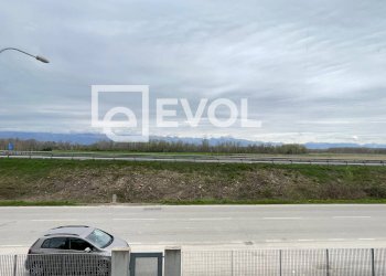 Foto 5 - Capannone piazza Libertà
 
1, Zoppola - foto 5