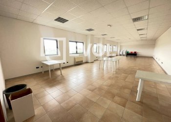 Foto 6 - Capannone piazza Libertà
 
1, Zoppola - foto 6