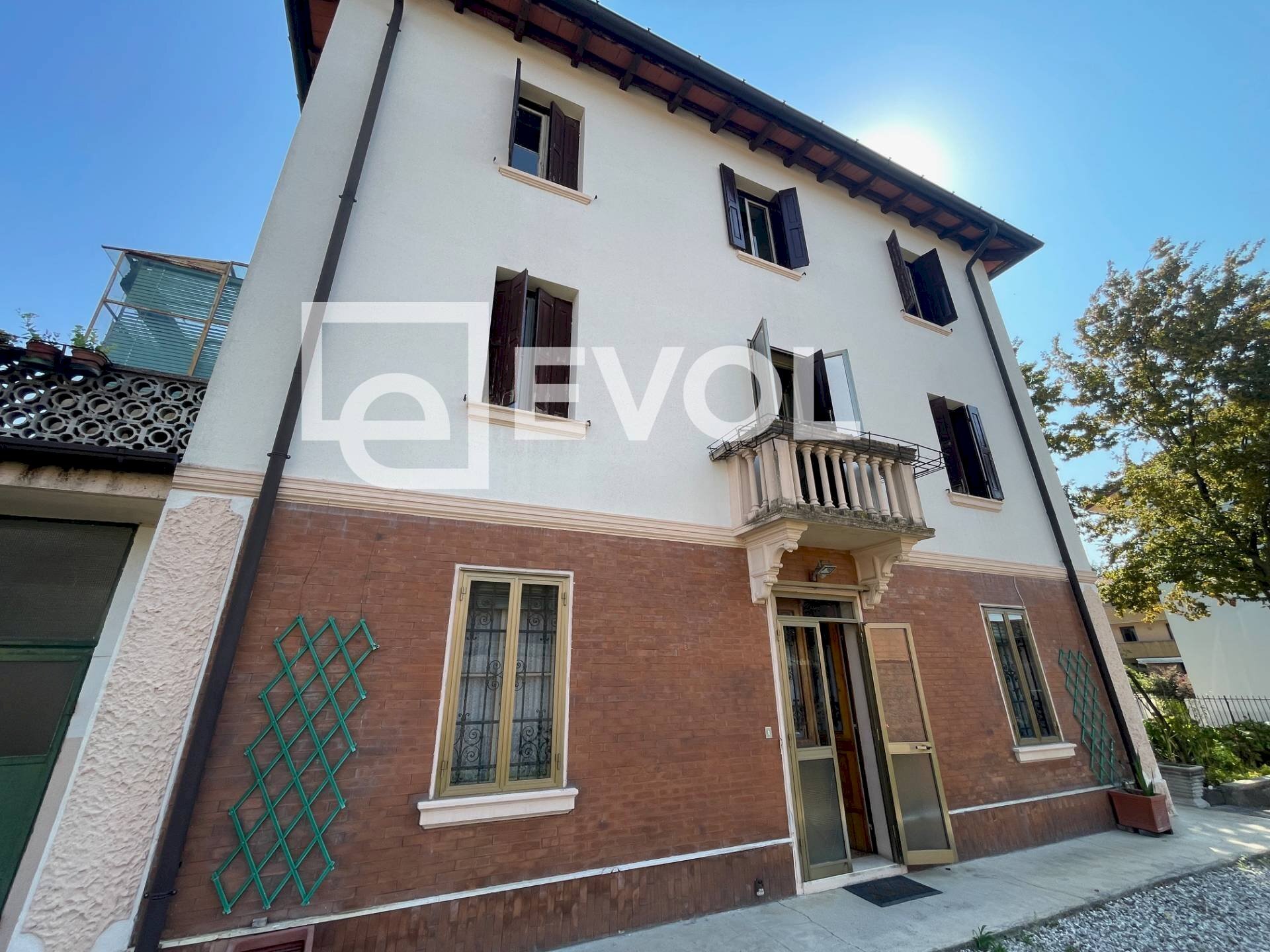 Foto 1 - Casa indipendente via Valeggio
 
54, Udine - foto 1