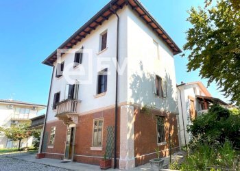 Foto 1 - Casa indipendente via Valeggio
 
54, Udine - foto 1
