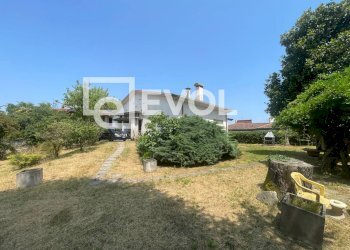 Foto 4 - Villa via Giuseppe Garibaldi
 
74, Pradamano - foto 4
