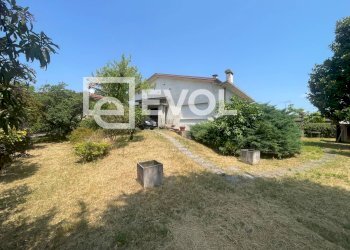 Foto 53 - Villa via Giuseppe Garibaldi
 
74, Pradamano - foto 53