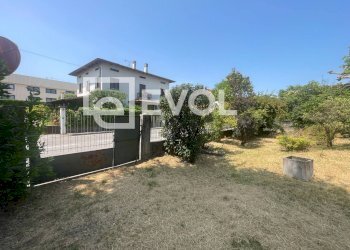 Foto 64 - Villa via Giuseppe Garibaldi
 
74, Pradamano - foto 64