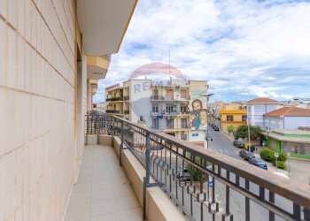 Balcone - Appartamento Via Emilio e Attilio Fratelli Bandiera
 
4, Palagiano - foto 9