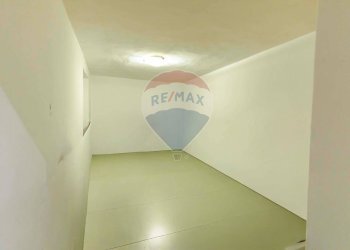 Stanza vuota - Appartamento Corso Vittorio Emanuele
 
19, Mottola - foto 11