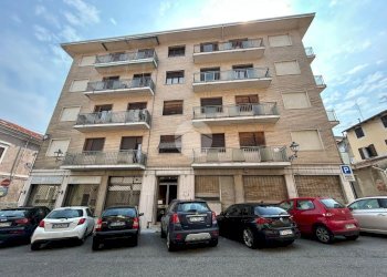 Quadrilocale Via Felice Cavallotti, Valenza - foto 28