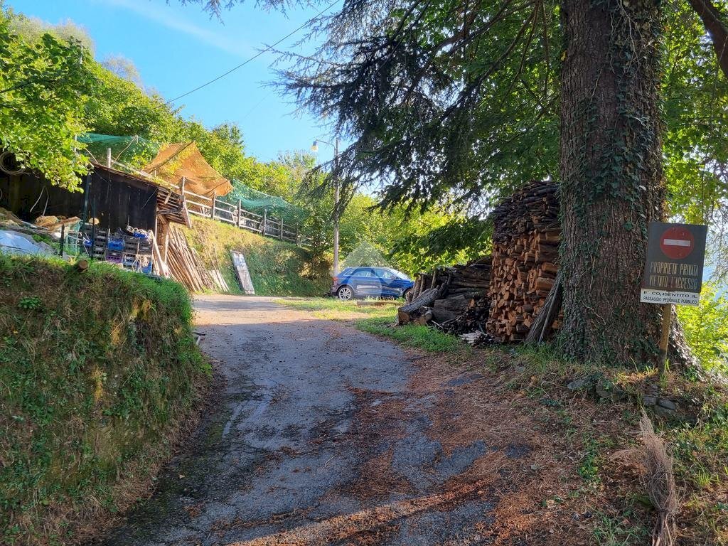 Semi-detached house Via del Ramaceto, San Colombano Certenoli - photo 2
