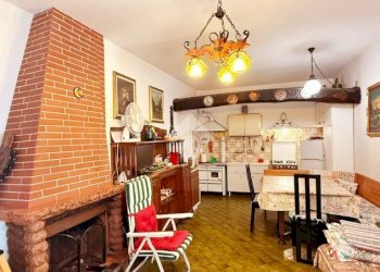 Semi-detached house Via del Ramaceto, San Colombano Certenoli - photo 3