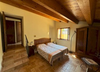 Foto 14 - Villa Via Aldo Moro
 
28, Amandola - foto 14