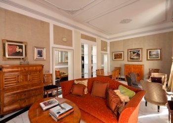 SOGGIORNO - Quadrilocale Via Vito Nicola De Nicolo'
 
5, Bari - foto 7