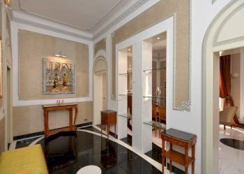 INGRESSO - Quadrilocale Via Vito Nicola De Nicolo'
 
5, Bari - foto 8