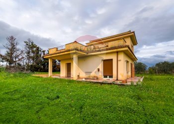 Casa all\'aperto - Villa strada provinciale 17, Partinico - foto 1