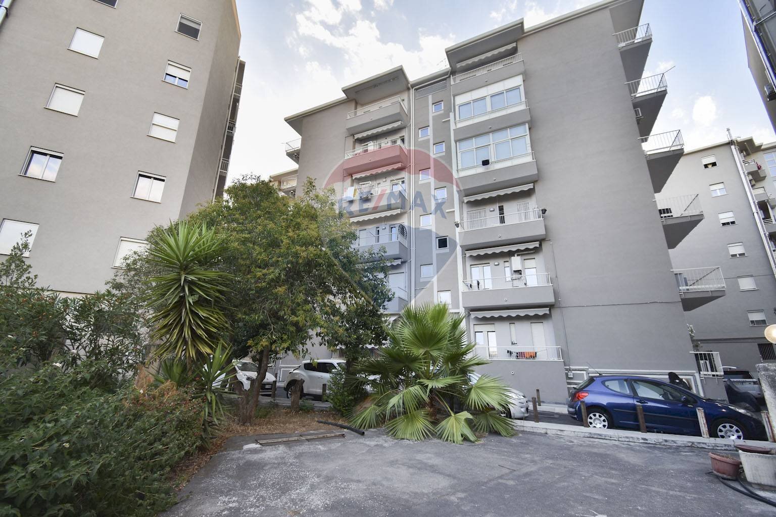 Edificio all\'aperto - Appartamento Via Eleonora D'angio'
 
46, Catania - foto 1