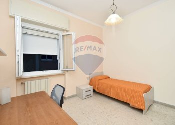 Camera / camera da letto - Appartamento Via Eleonora D'angio'
 
46, Catania - foto 39