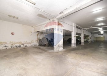 Parcheggio - Appartamento Via Eleonora D'angio'
 
46, Catania - foto 43