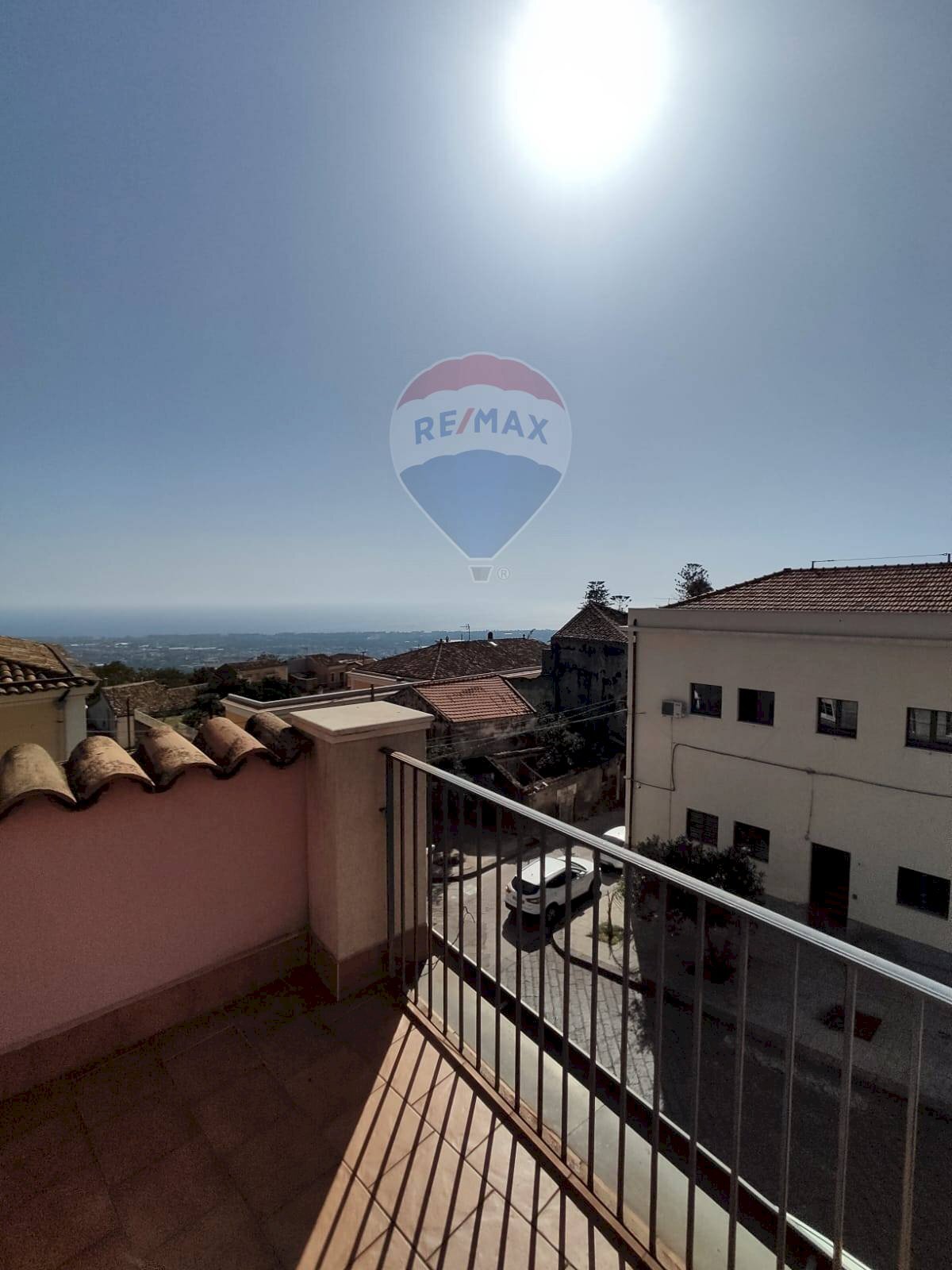 Terrazza - Apartment Via Affinea
 
5, Piedimonte Etneo - photo 1