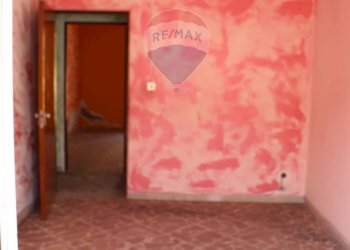 Stanza vuota - Semi-detached house via Giuseppe Garibaldi
22, Mascali - photo 1