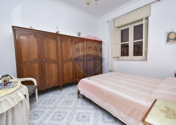 Camera / camera da letto - Villa Via del Bosco
 
196, Mascalucia - foto 48