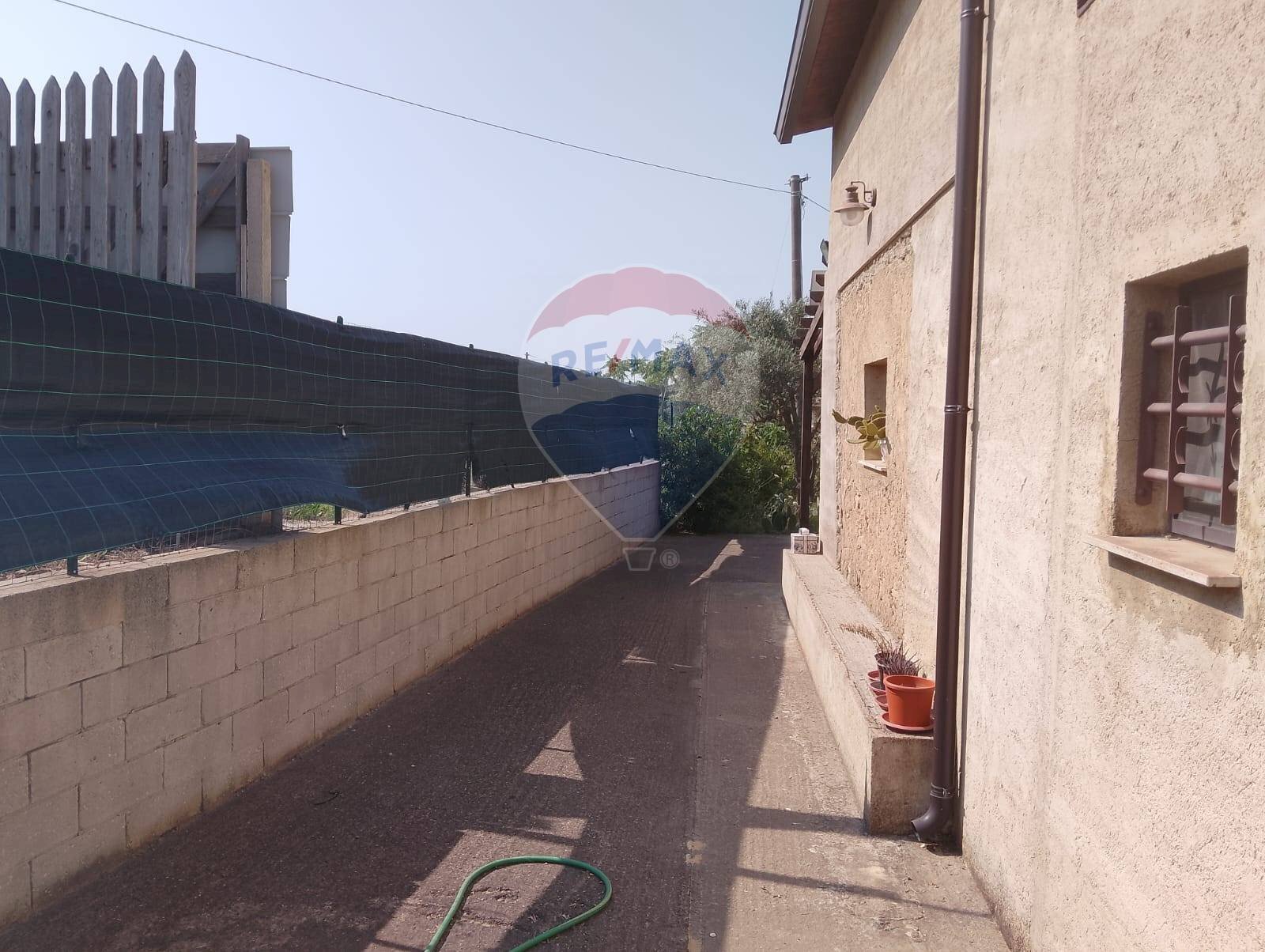 Terrazza - Villa VIA PIANO CROPI
SNC, Grammichele - foto 3