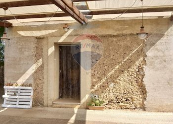 Casa all\'aperto - Villa VIA PIANO CROPI
 
SNC, Grammichele - foto 2