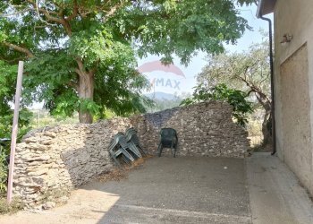 Terrazza - Villa VIA PIANO CROPI
 
SNC, Grammichele - foto 4