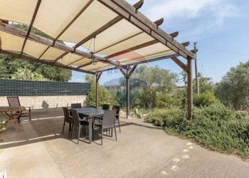 Terrazza - Villa VIA PIANO CROPI
 
SNC, Grammichele - foto 12