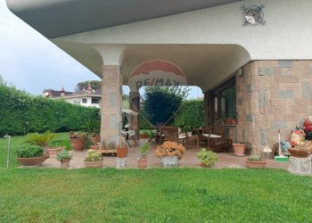 Giardino - Villa via tevere
 
66, Ardea - photo 2