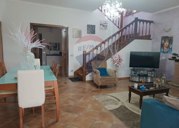 Sala da pranzo - Villa via tevere
 
66, Ardea - photo 11