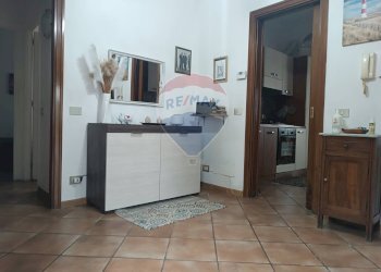 Hall / corridoio - Villa via tevere
 
66, Ardea - photo 18