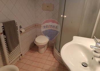 Bagno - Villa via tevere
 
66, Ardea - photo 58