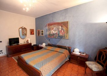 Camera / camera da letto - Three-room apartment via Celadina
 
28, Gorle - photo 10