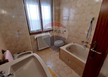 Bagno - Casa indipendente Endine Gaiano - foto 18