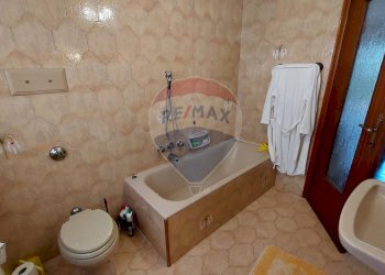Bagno - Casa indipendente Endine Gaiano - foto 19