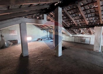 Parcheggio - Casa indipendente Endine Gaiano - foto 28