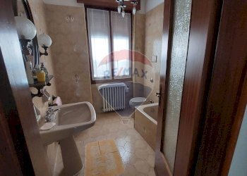 Bagno - Casa indipendente Endine Gaiano - foto 29