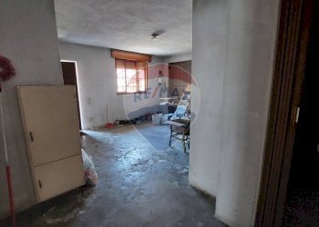 Hall / corridoio - Casa indipendente Endine Gaiano - foto 39