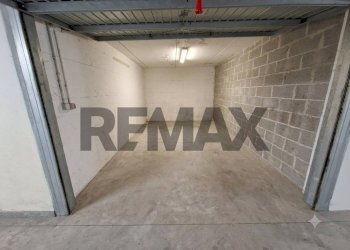 Parcheggio - Semi-detached house via tironega
 
38, Endine Gaiano - photo 38