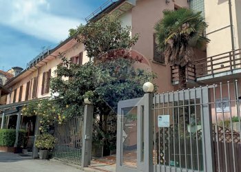 Edificio all\'aperto - Hotel Domodossola - foto 1