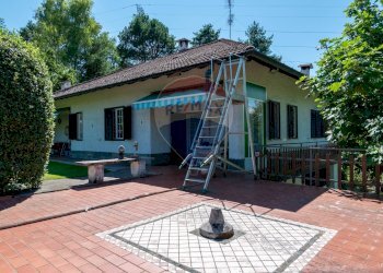 Casa all\'aperto - Villa Via Giotto 8, Agrate Conturbia - foto 9