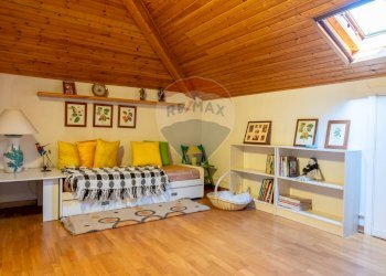 Camera / camera da letto - Villa Via Giotto 8, Agrate Conturbia - foto 31