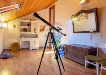 Scale - Villa Via Giotto 8, Agrate Conturbia - foto 33