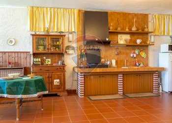 Cucina - Villa Via Giotto 8, Agrate Conturbia - foto 37