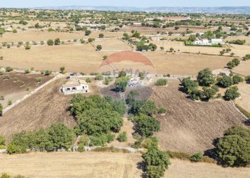 Vista dell\'acqua - Villa Pozzo Cassero - Sp 28
 
snc, Modica - foto 56