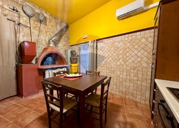 Sala da pranzo - Casa indipendente Via Giusti
 
121, Ragusa - foto 11