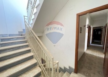 Scale - Independent house Via Liberta'
 
56-58-60, Terrasini - photo 17